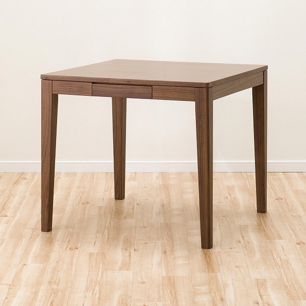 80dining-table